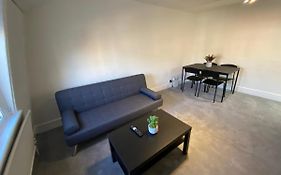 Modern 1 bedroom flat in Paddington